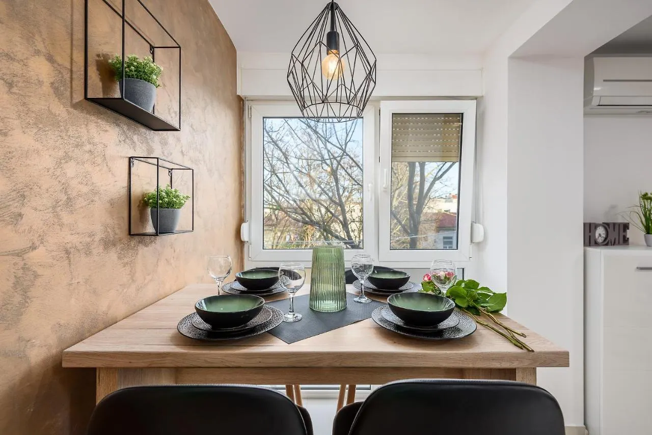 Apartment S&M Heart Of Pula