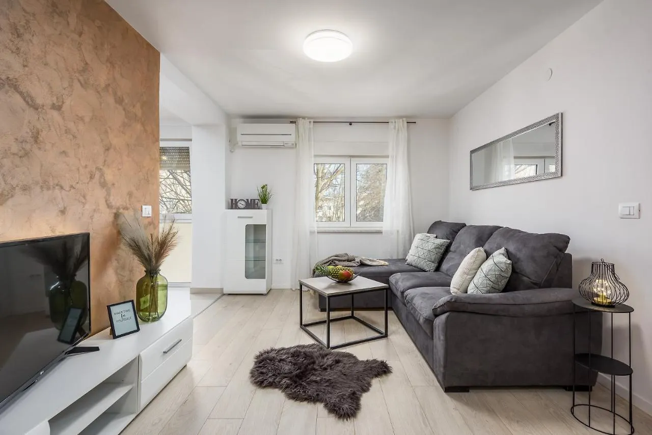 Apartment S&M Heart Of Pula Hırvatistan